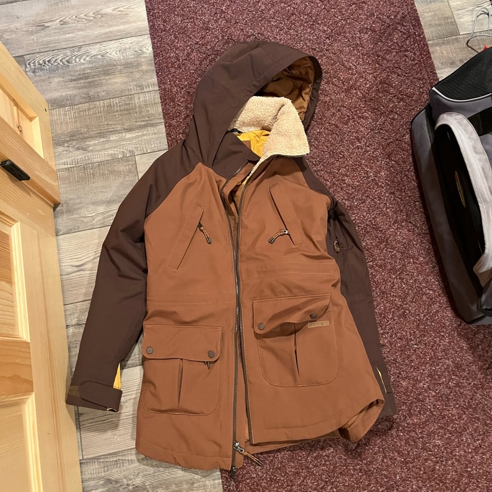 Burton Prowess ski / snowboard jacket